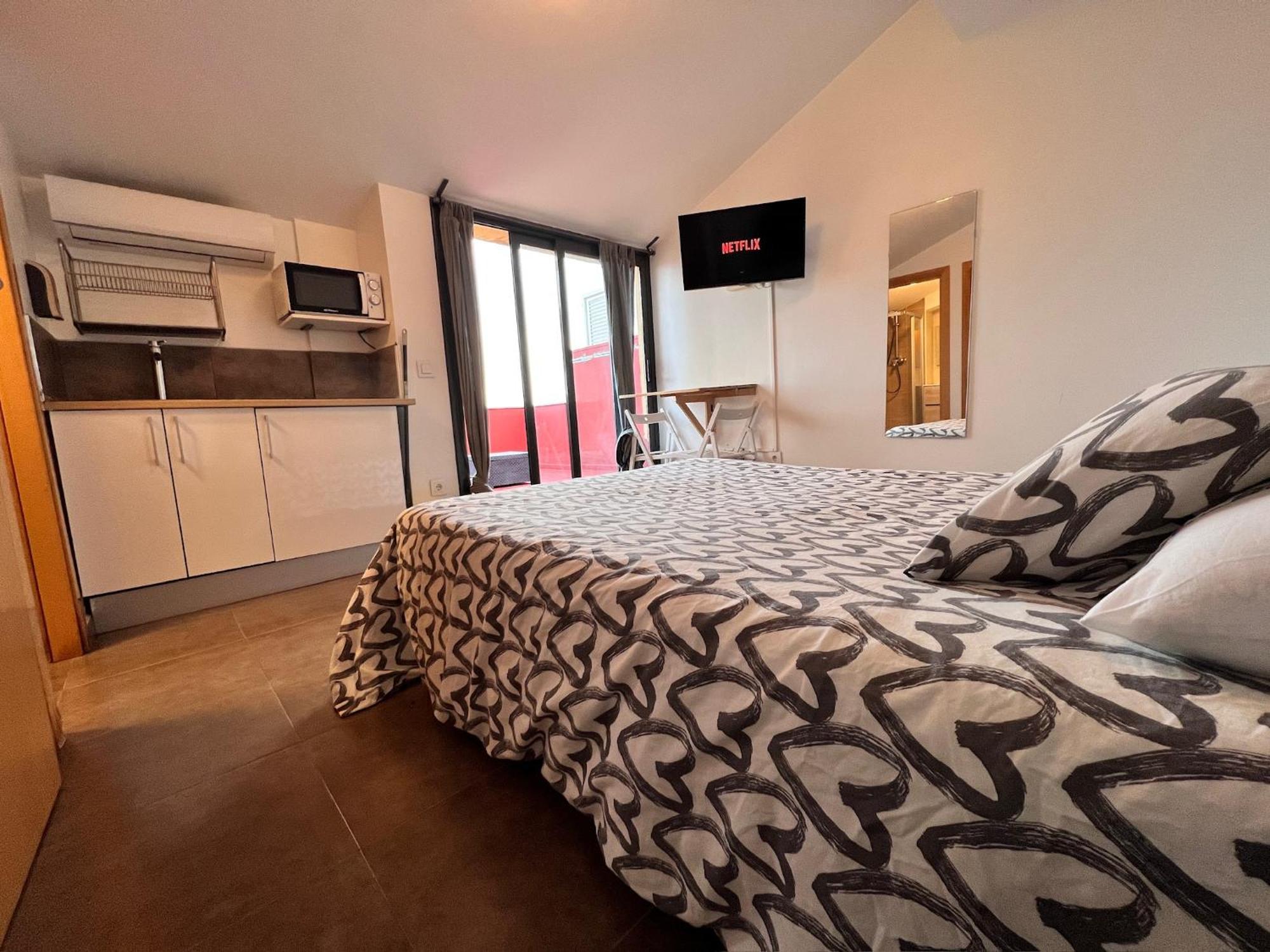 Mt Boutique Suites Y Apartamentos - Adults Only - Mataró Exteriér fotografie